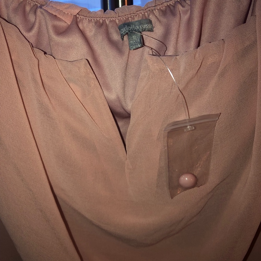 Top - Picture 2 of 3